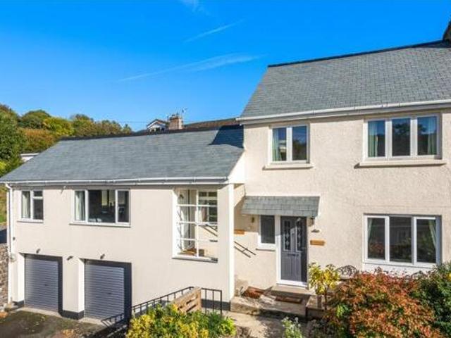 House for sale in Strode, Devon