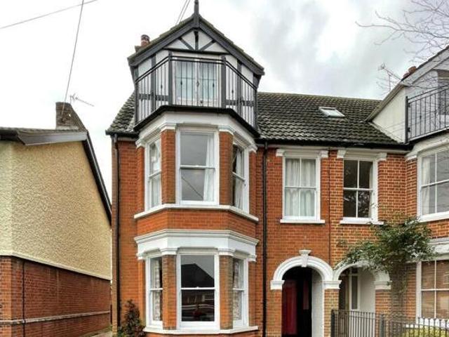 House for sale in Felixstowe, Suffolk