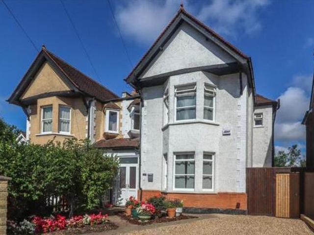 House for sale in Holywell Estate, North Watford
