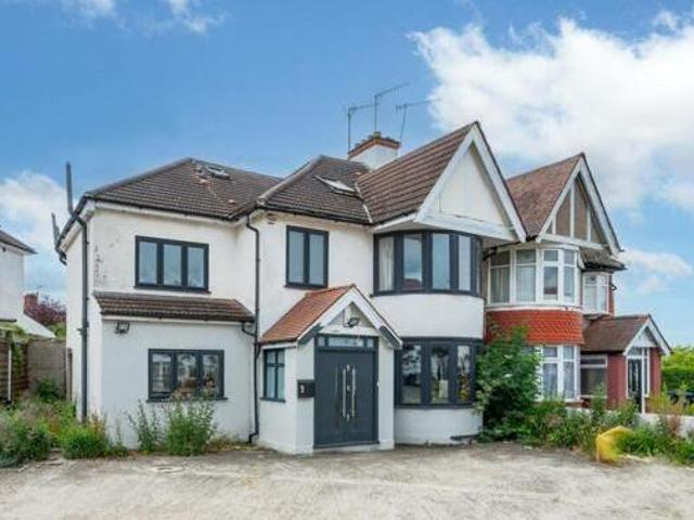 House for sale in Wembley, Greater London