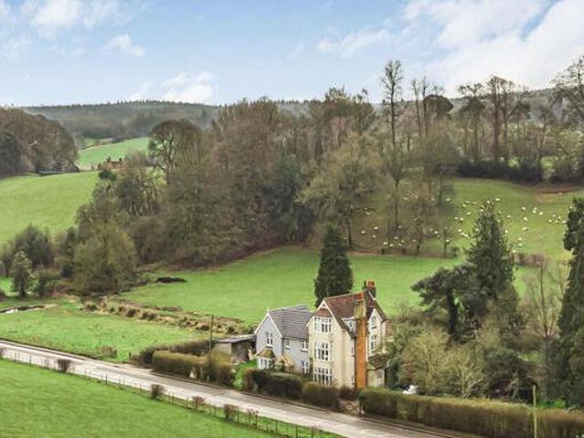 House for sale in The Butts, Kent
