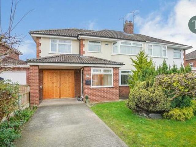 House for sale in Whitby, North Yorkshire