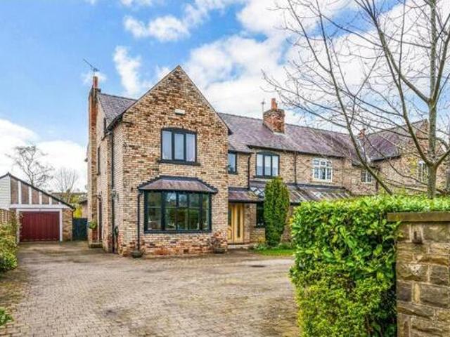 House for sale in Wilmslow Park, Wilmslow