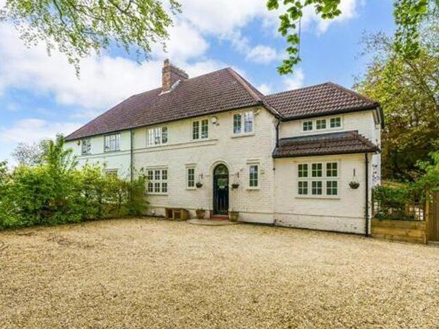 House for sale in Pownall Park, Wilmslow