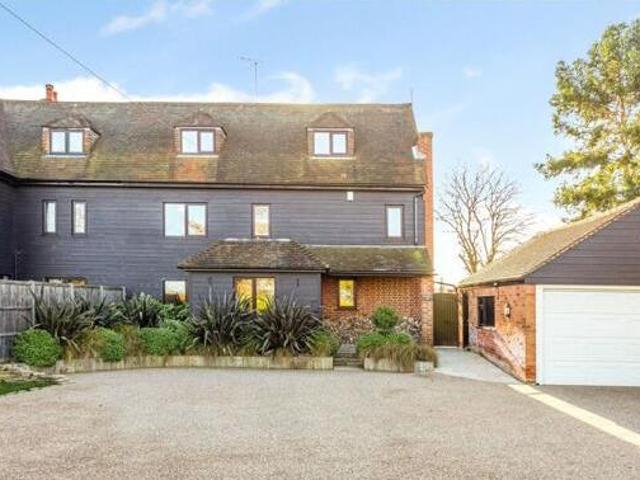 House for sale in Lambourn, West Berkshire