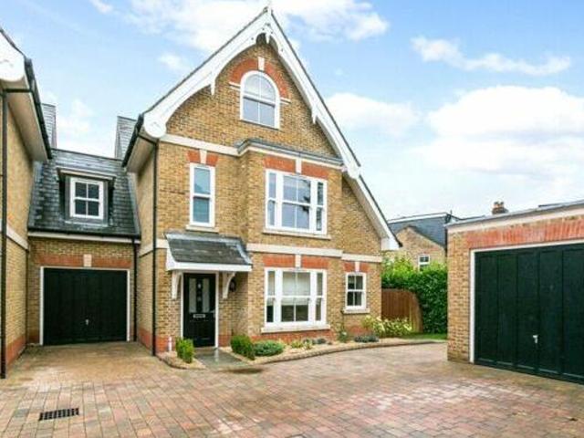 House for sale in Lambourn, West Berkshire