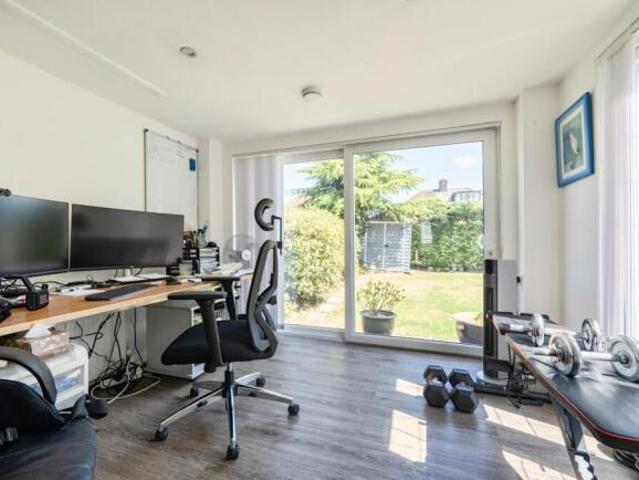 Farm for sale in Woodside Park, Greater London
