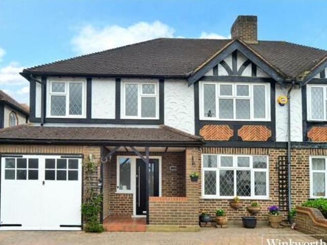 House for sale in Surrey