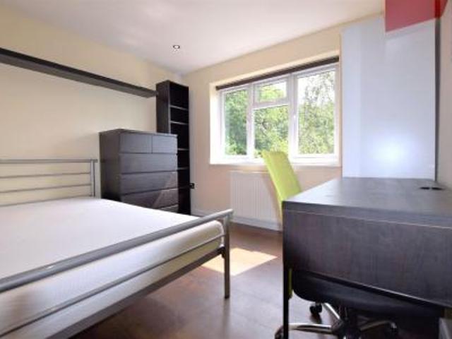 House for rent in St. Dunstan's, The Bridge