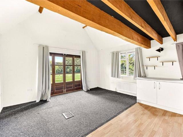 House for rent in Bedford