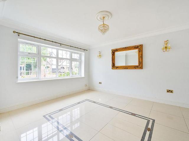 House for rent in Blackhills, Surrey