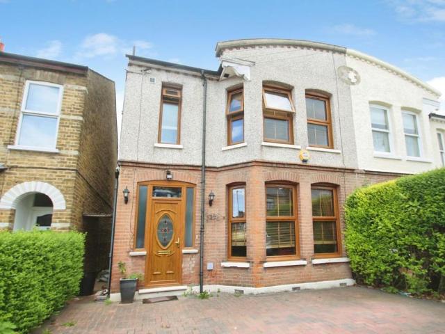 House for rent in Yiewsley, Greater London