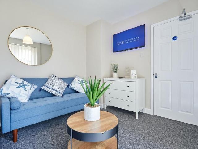 House for rent in Colney, Burgh St Peter