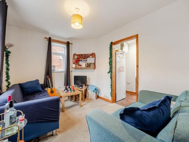 House for rent in Stanmore, Winchester