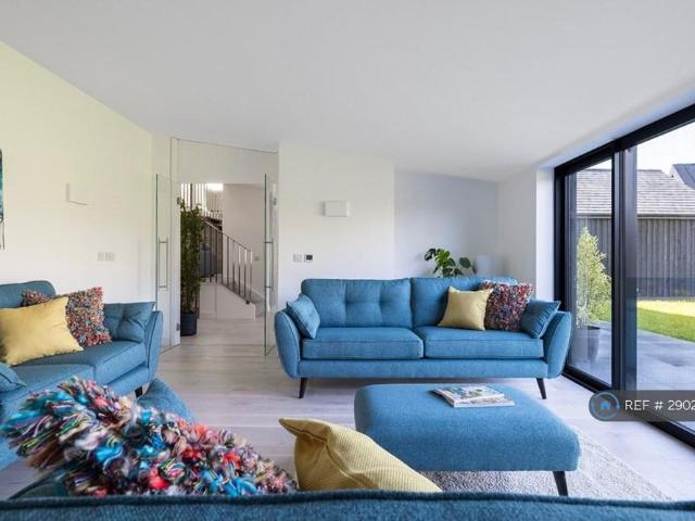 House for rent in Strode, Devon