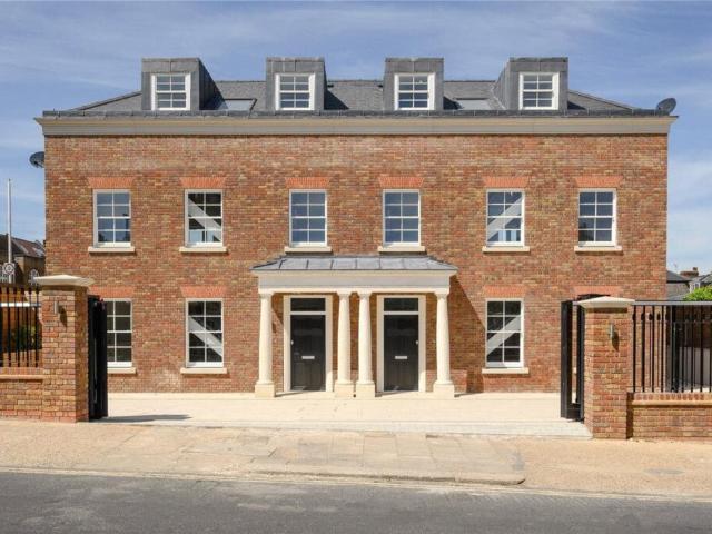 House for rent in North Sheen, Greater London