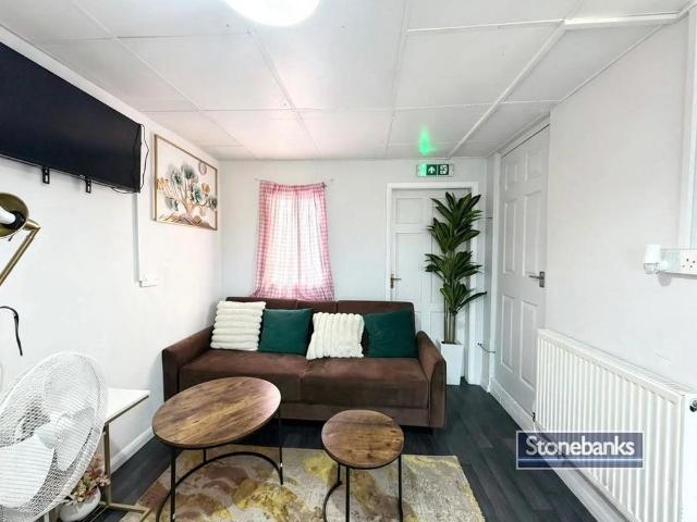 House for rent in Cowley, Greater London