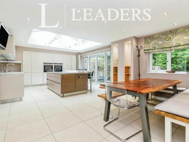 House for rent in Blackhills, Surrey
