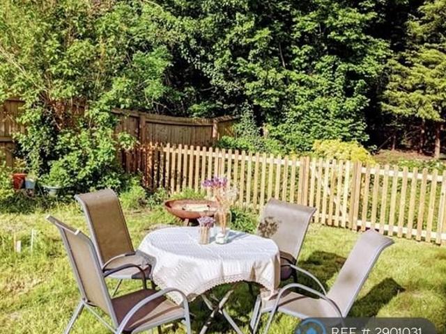 House for rent in Northway, The Slade