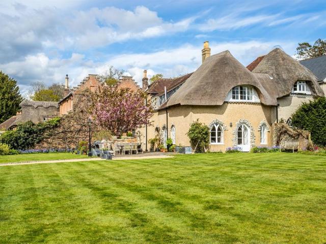 House for rent in Littlecote, West Sussex