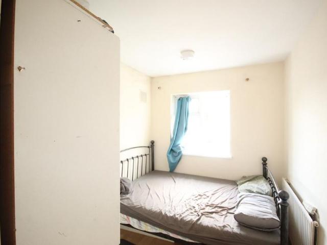 House for rent in Alperton, Greater London