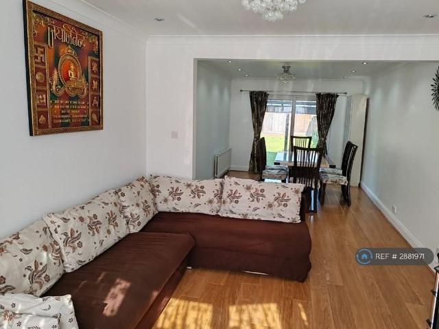 House for rent in Lane, Greater London