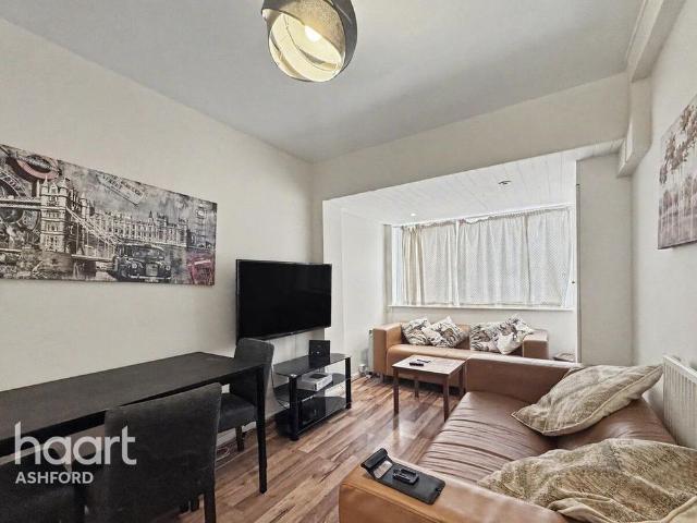 House for rent in St. Mildred's, The Bridge