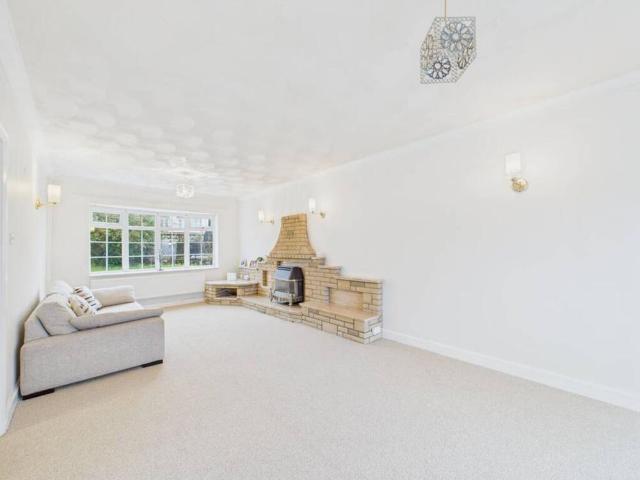 House for rent in Nangreaves, Wales