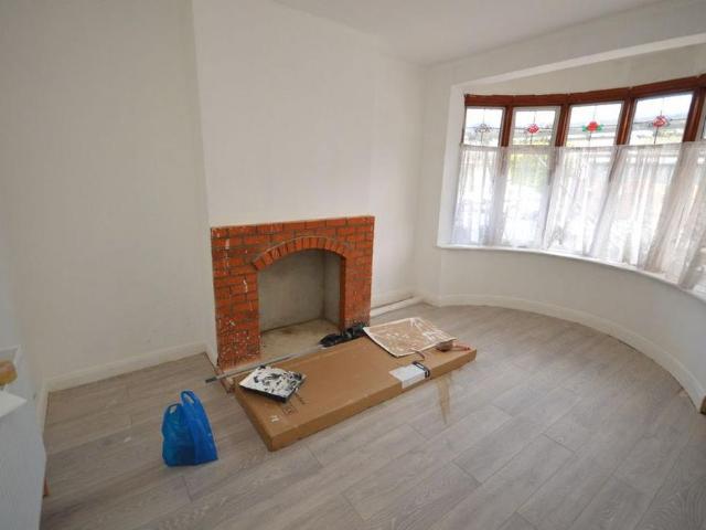 House for rent in Alton Barnes, Essex