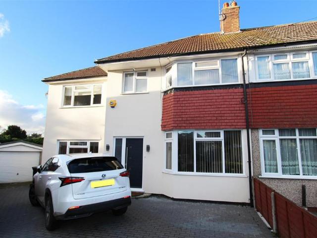 House for rent in Denham
