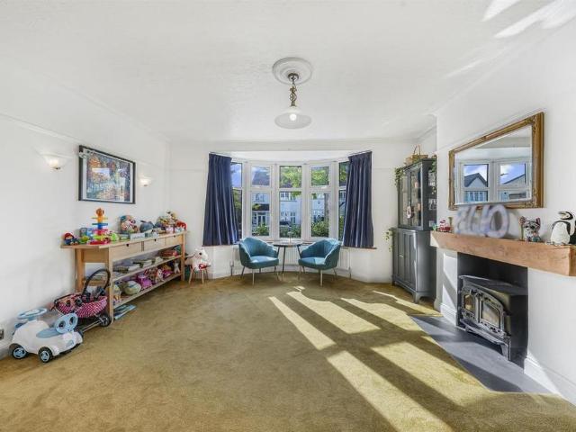 House for rent in London Borough of Waltham Forest, Greater London