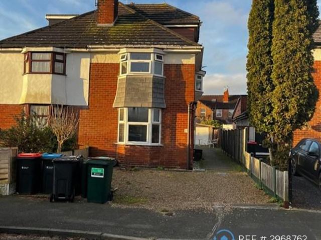 Room for rent in Northgate Village, Two Mills