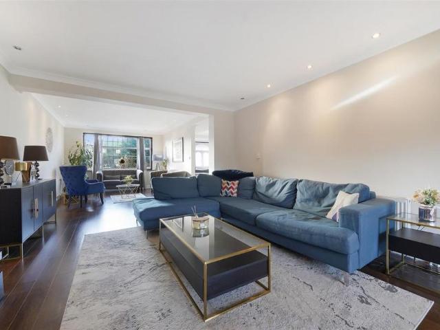 House for rent in Greater London