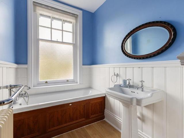 House for rent in Elstree and Borehamwood, Elstree