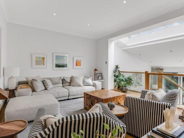 House for rent in St. John's Wood, Greater London