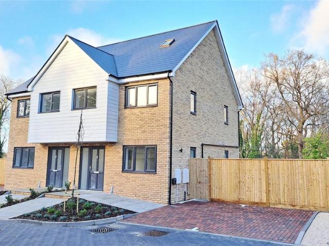 House for rent in St Leonards Green, Guestling Green