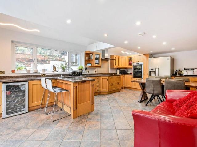 House for rent in Westborough, Surrey