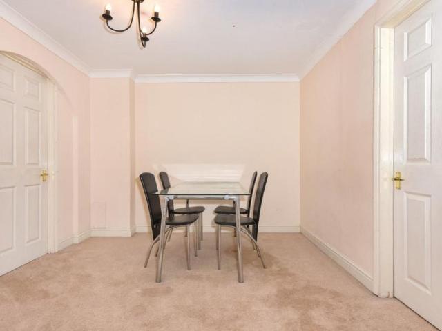 House for rent in Ripley Springs, Row Town