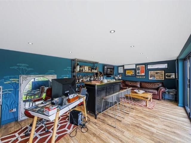 House for rent in London Borough of Lambeth, Greater London