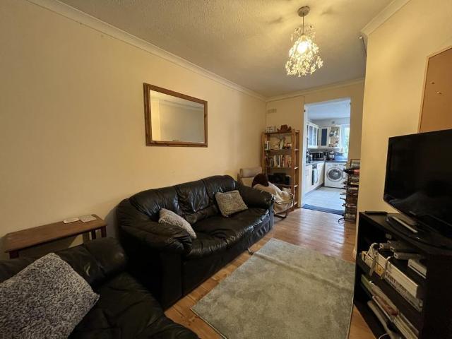House for rent in Cowley Marsh, The Slade