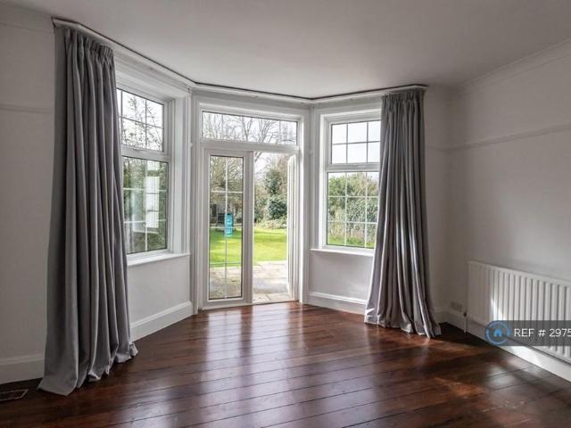 House for rent in Dulwich Village, Greater London