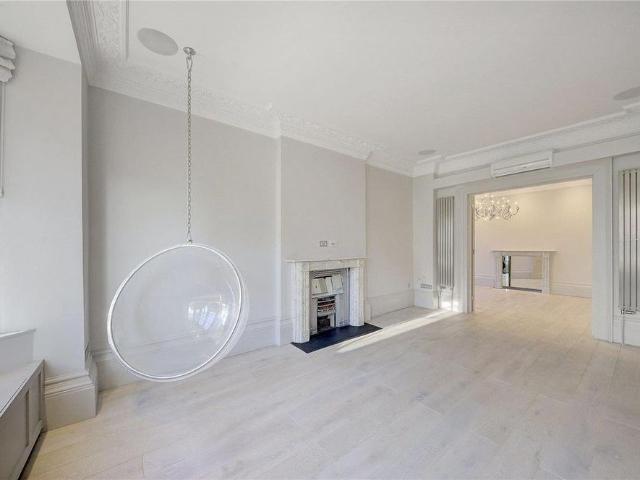 House for rent in London Borough of Camden, Greater London