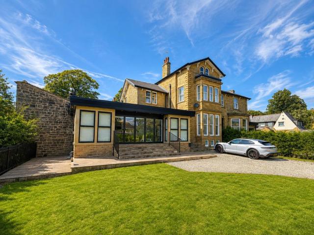 House for rent in Greengates, West Yorkshire