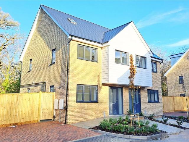 House for rent in St Leonards Green, Guestling Green