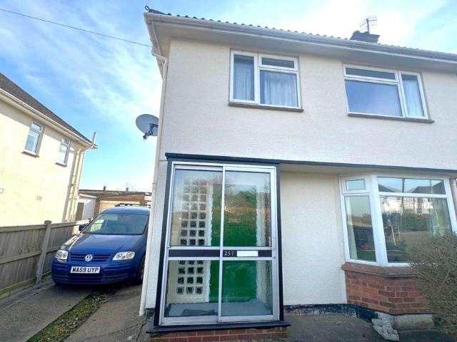 House for rent in Dines Green, Worcestershire