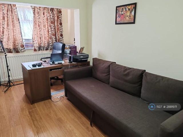 House for rent in Lane, Greater London