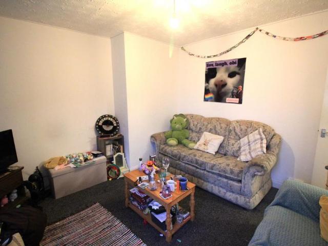House for rent in Earlham Rise, East Bank