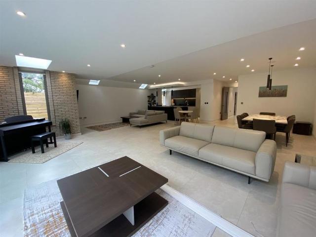 House for rent in Trafford Park, Greater Manchester