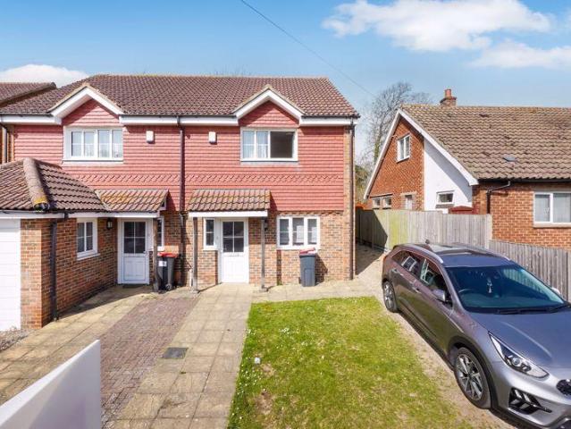 House for rent in Hales Place, The Bridge