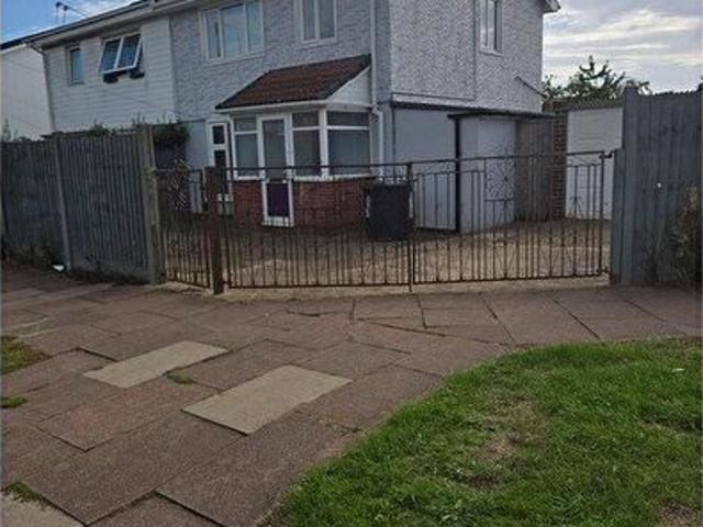 Apartment for rent in New Parks, Old Wharf
